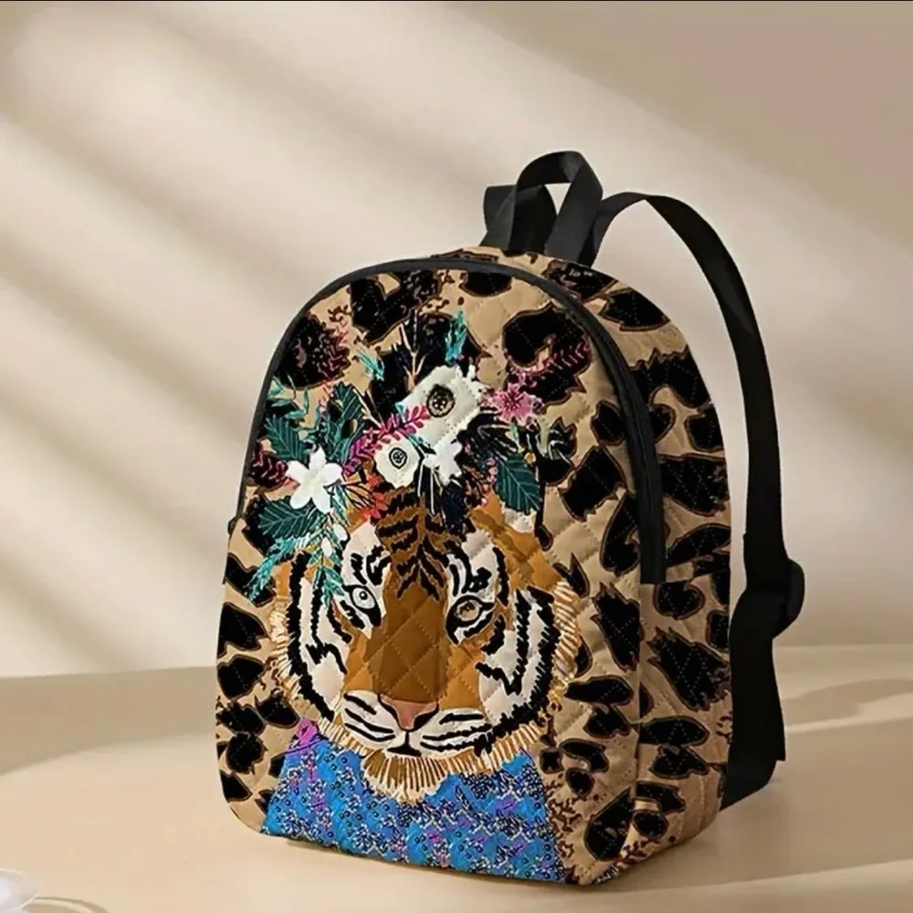 Tiger backpack - Picture 6 of 6